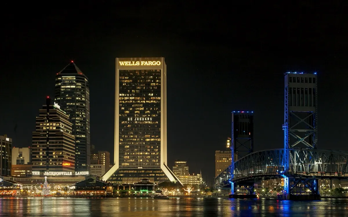 Jacksonville skyline along the St. Johns River
