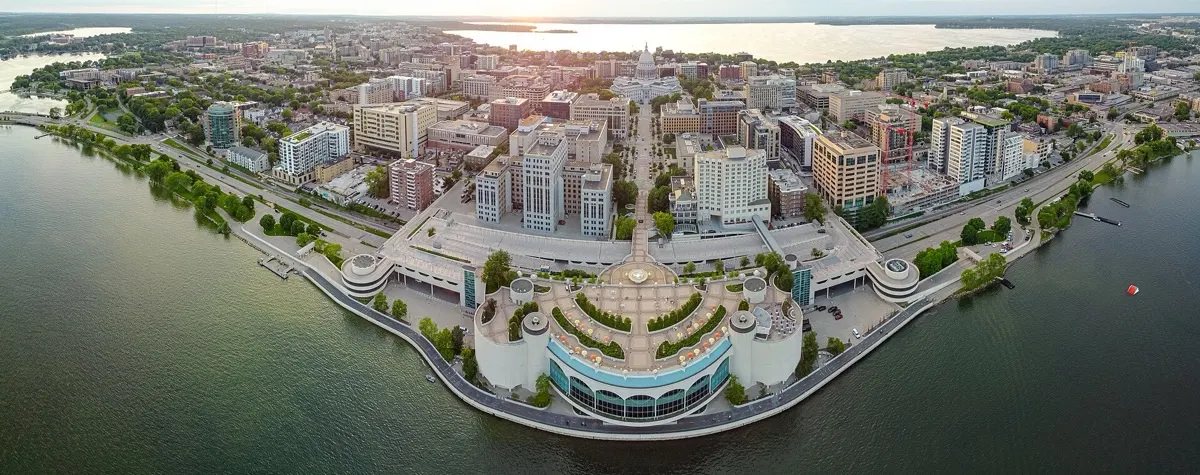 Downtown Madison, Wisconsin skyline panorama