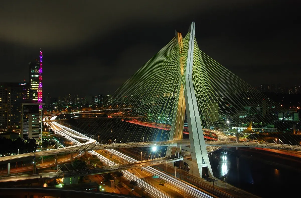 Octavio Frias de Oliveira cable-stayed bridge with the São Paulo skyline